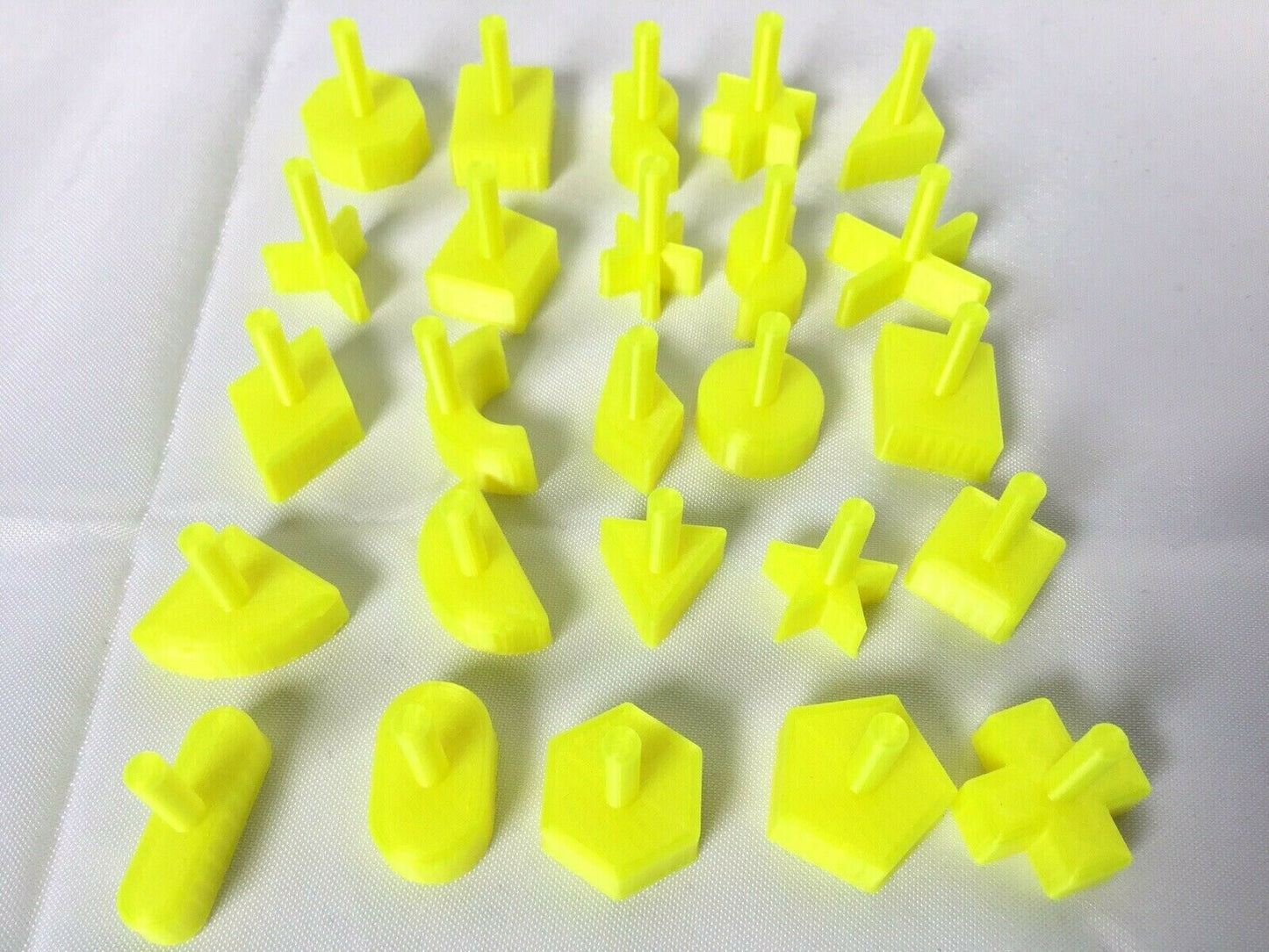 Complete Set of 25 The Game of PERFECTION Replacement Parts SHAPES Pieces