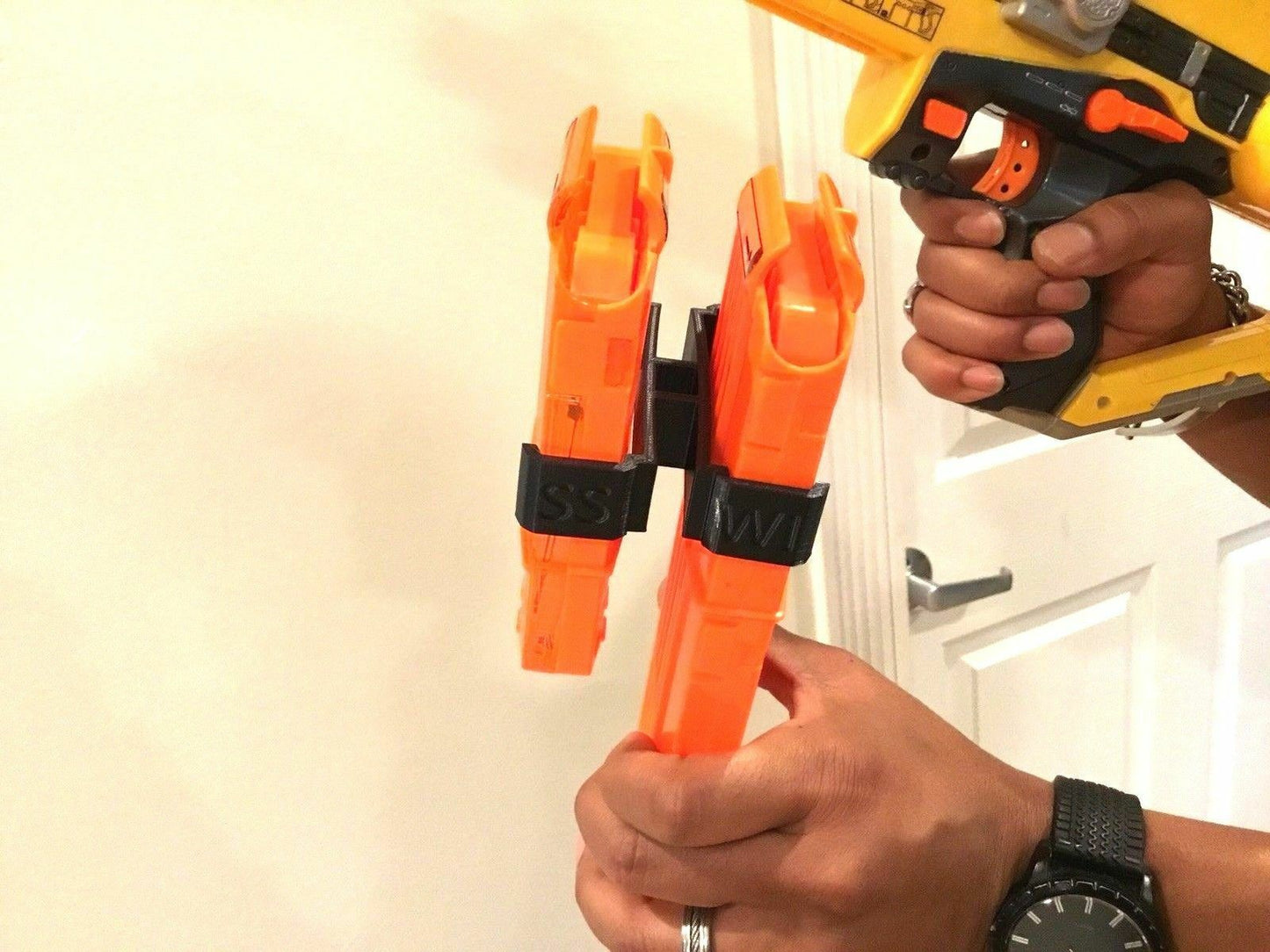 SSWI Nerf Gun Dual Magazine / Clip Holder for Dart Clips Holds 2 Mags Any COLOR