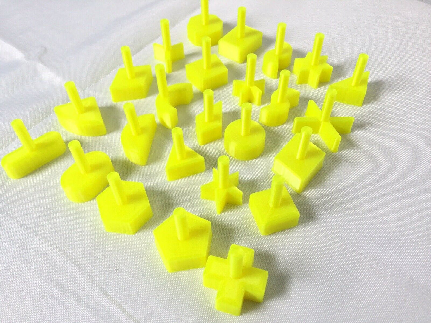 Complete Set of 25 The Game of PERFECTION Replacement Parts SHAPES Pieces