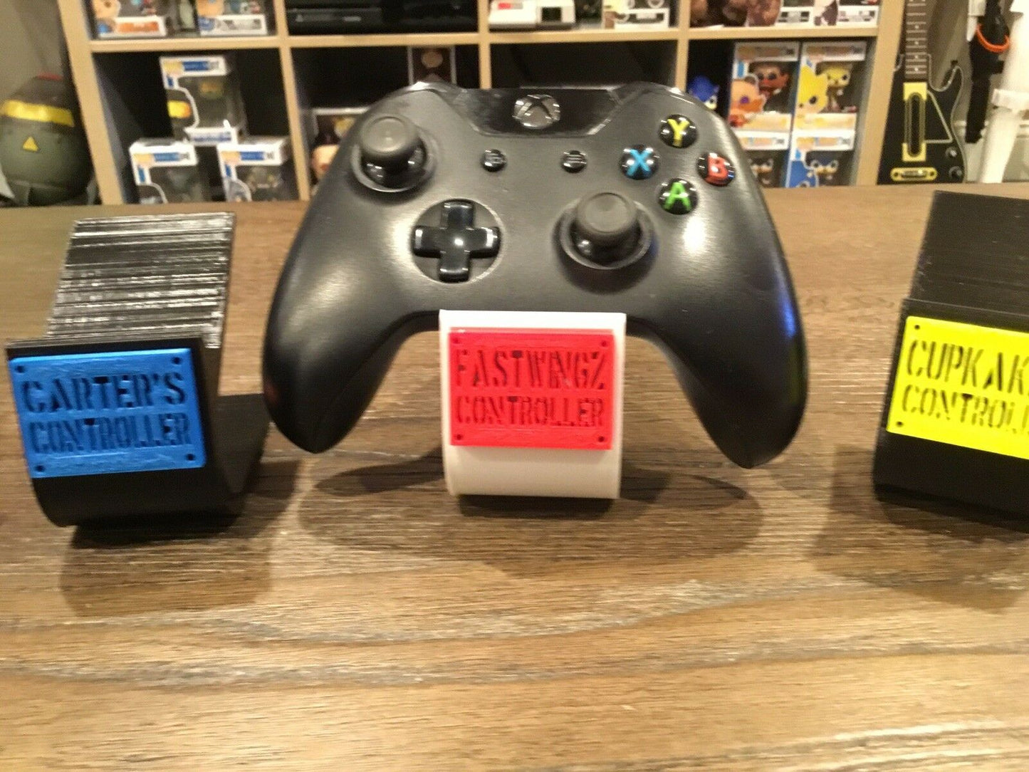 Custom Name Xbox One / 360 Controller Stand Holder Display - Perfect Gamer Gift