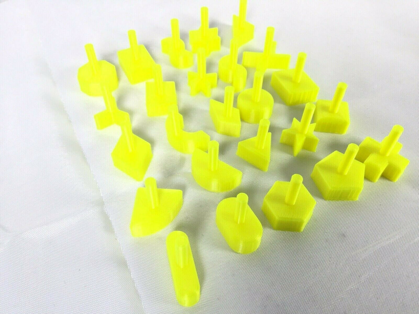 Complete Set of 25 The Game of PERFECTION Replacement Parts SHAPES Pieces