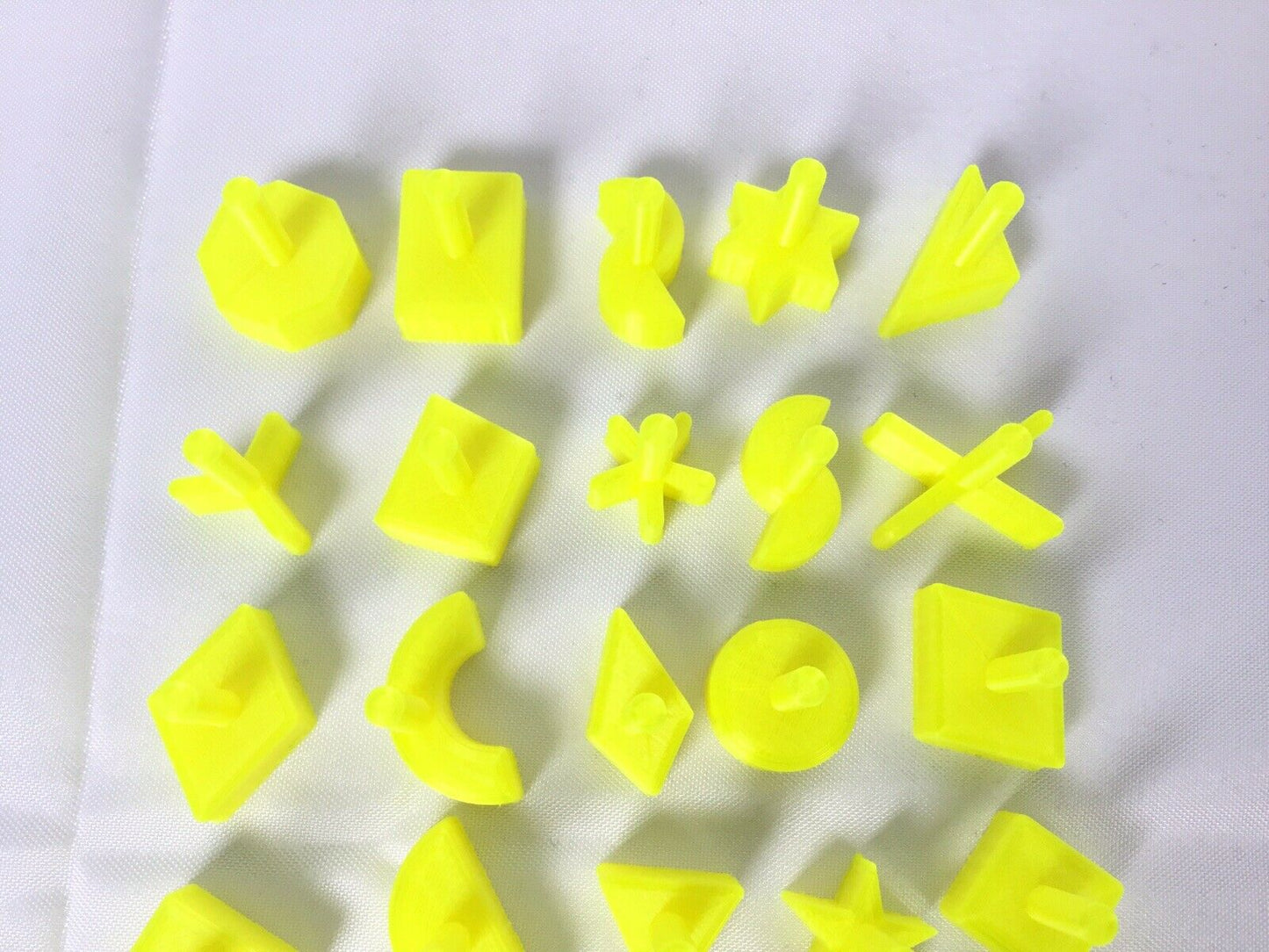 Complete Set of 25 The Game of PERFECTION Replacement Parts SHAPES Pieces