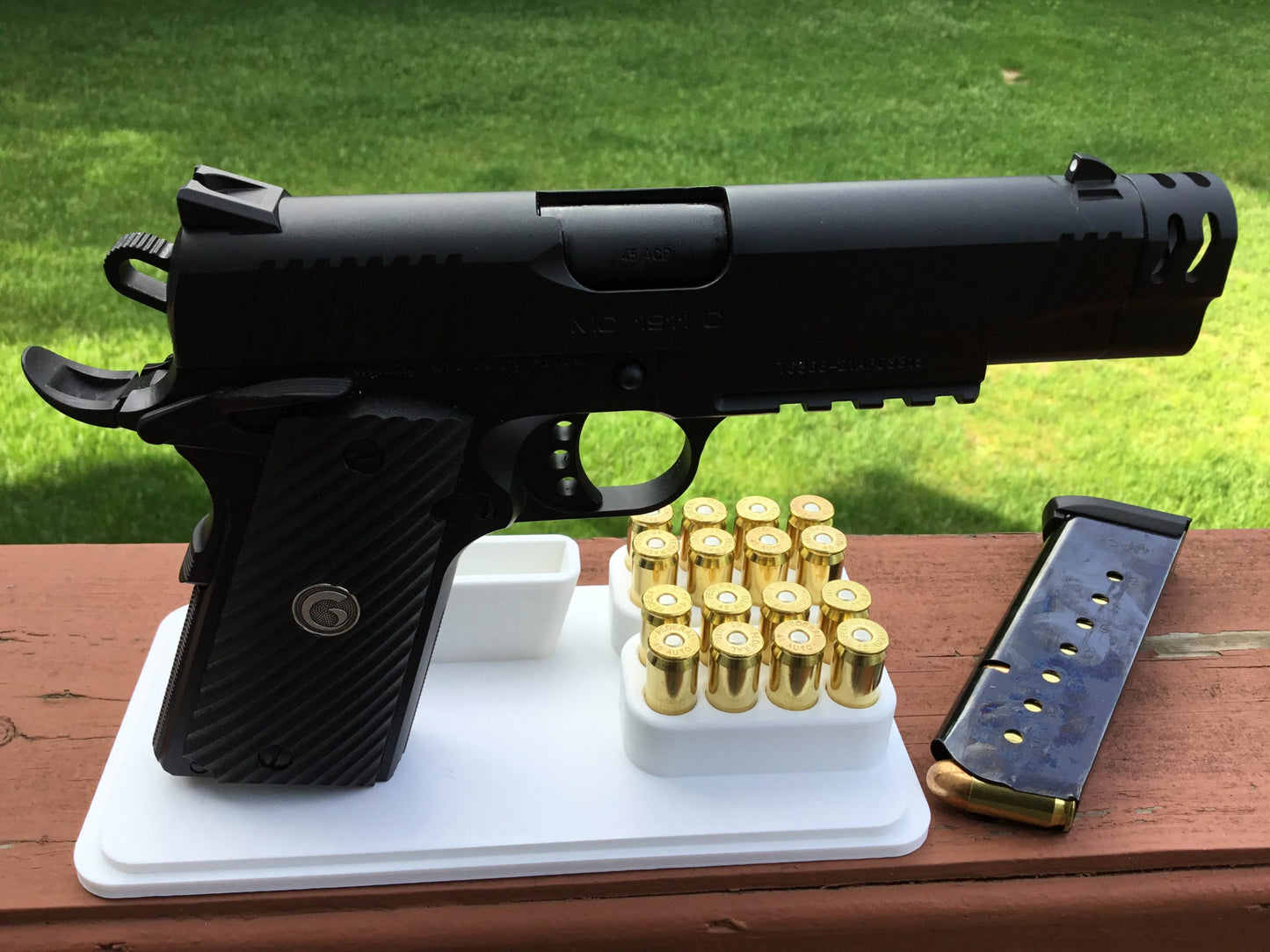 1911 Gun, Bullets and 2 Magazine Display Stand - Any Color, Handgun Clip Holder