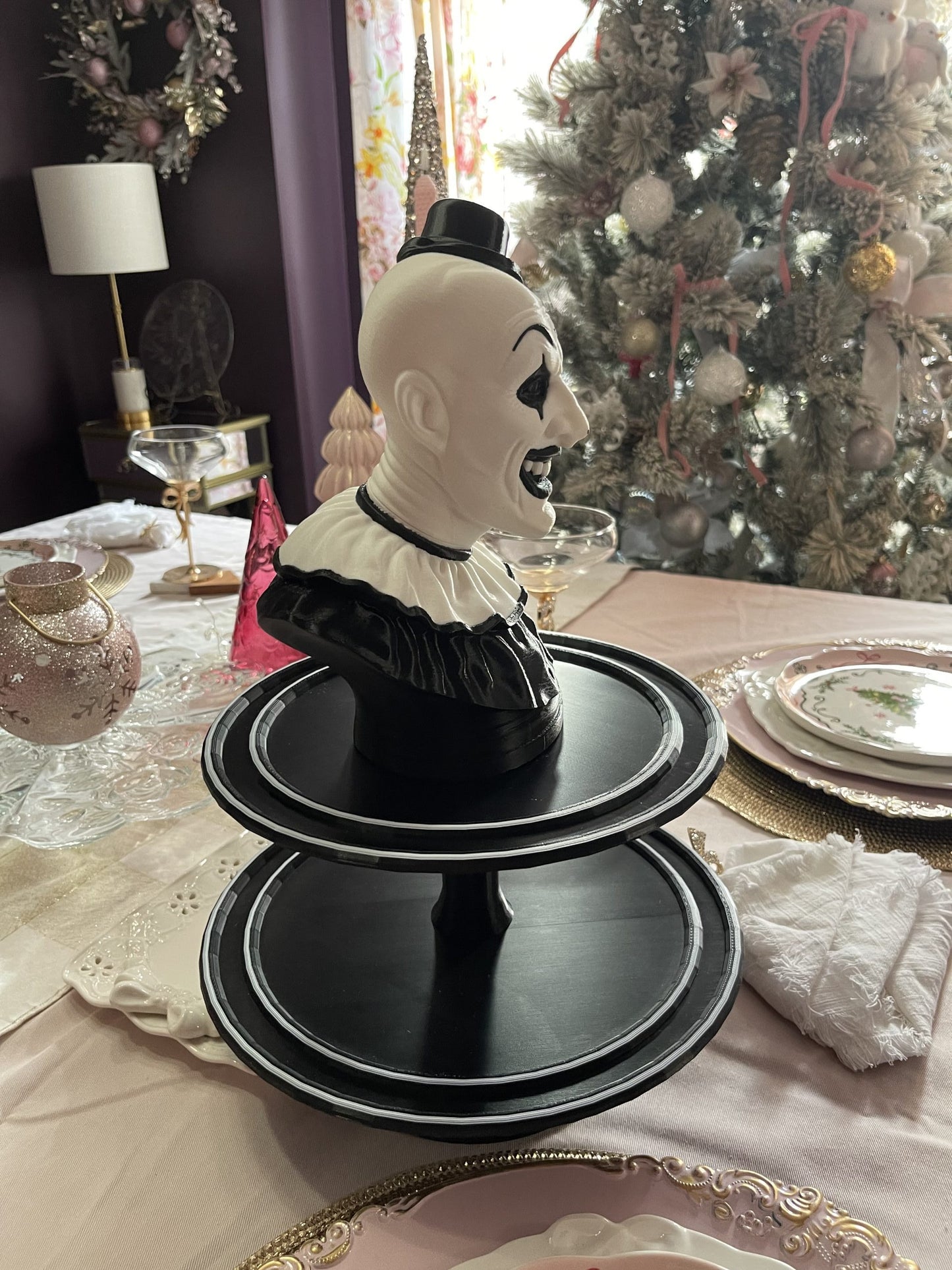Large Horror Art the Clown 2-Tier Cupcake & Cookie Display Stand 17” Party Tray