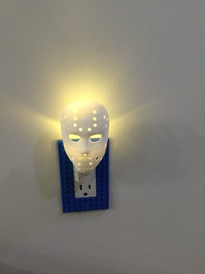 Jason Mask AUTO LED Plug in Night Light Lamp - Scary, Spooky, Horror, Gothic Fun