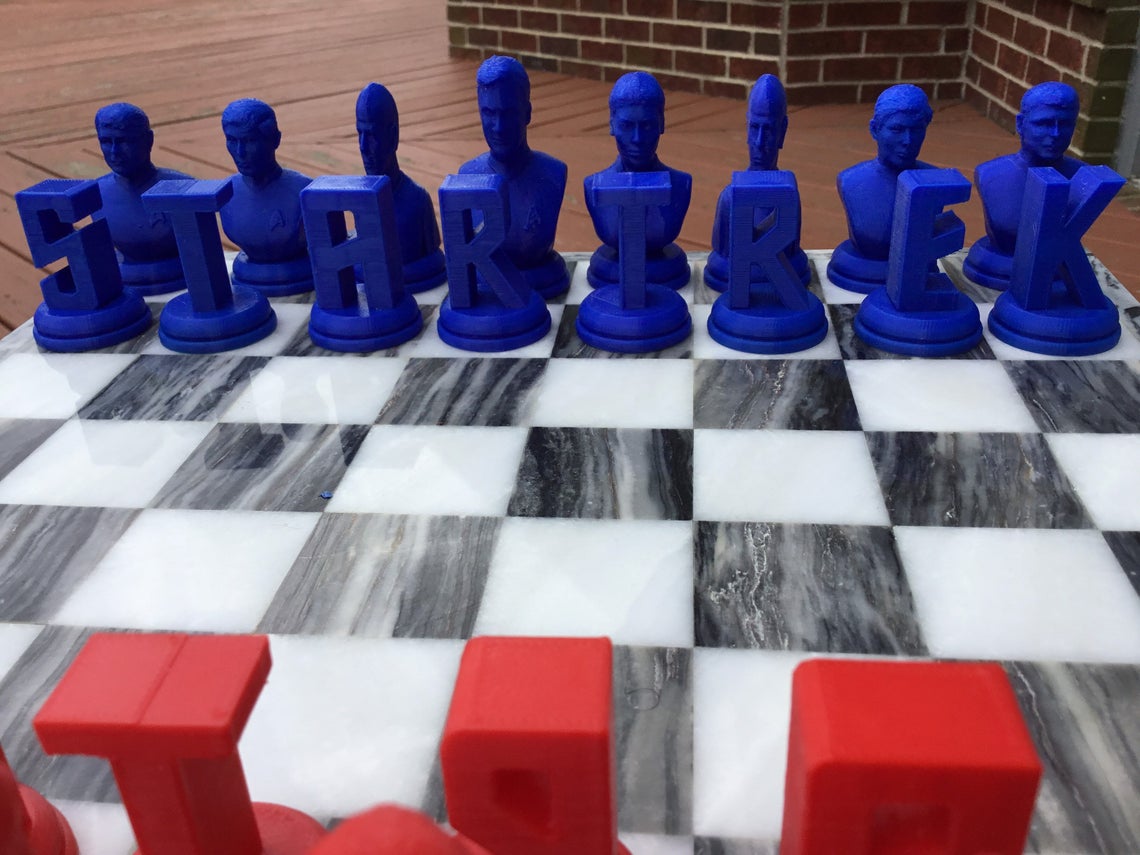 Star Trek (FAN ART) Chess Set Spock, Kirk, Scotty, Picard, Data, Worf