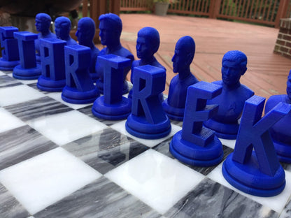 Star Trek (FAN ART) Chess Set Spock, Kirk, Scotty, Picard, Data, Worf