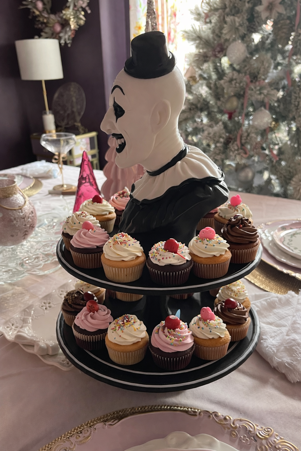 Large Horror Art the Clown 2-Tier Cupcake & Cookie Display Stand 17” Party Tray