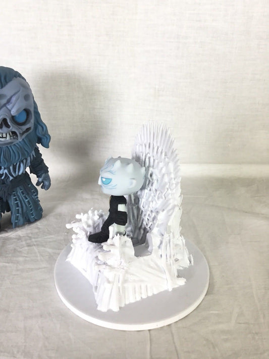 Game Of Thrones Iron Throne WINTER IS COMING Business Card / Smart Phone Holder