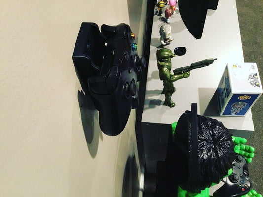 Xbox One & Xbox 360 Gamer Controller Wall Mount Display